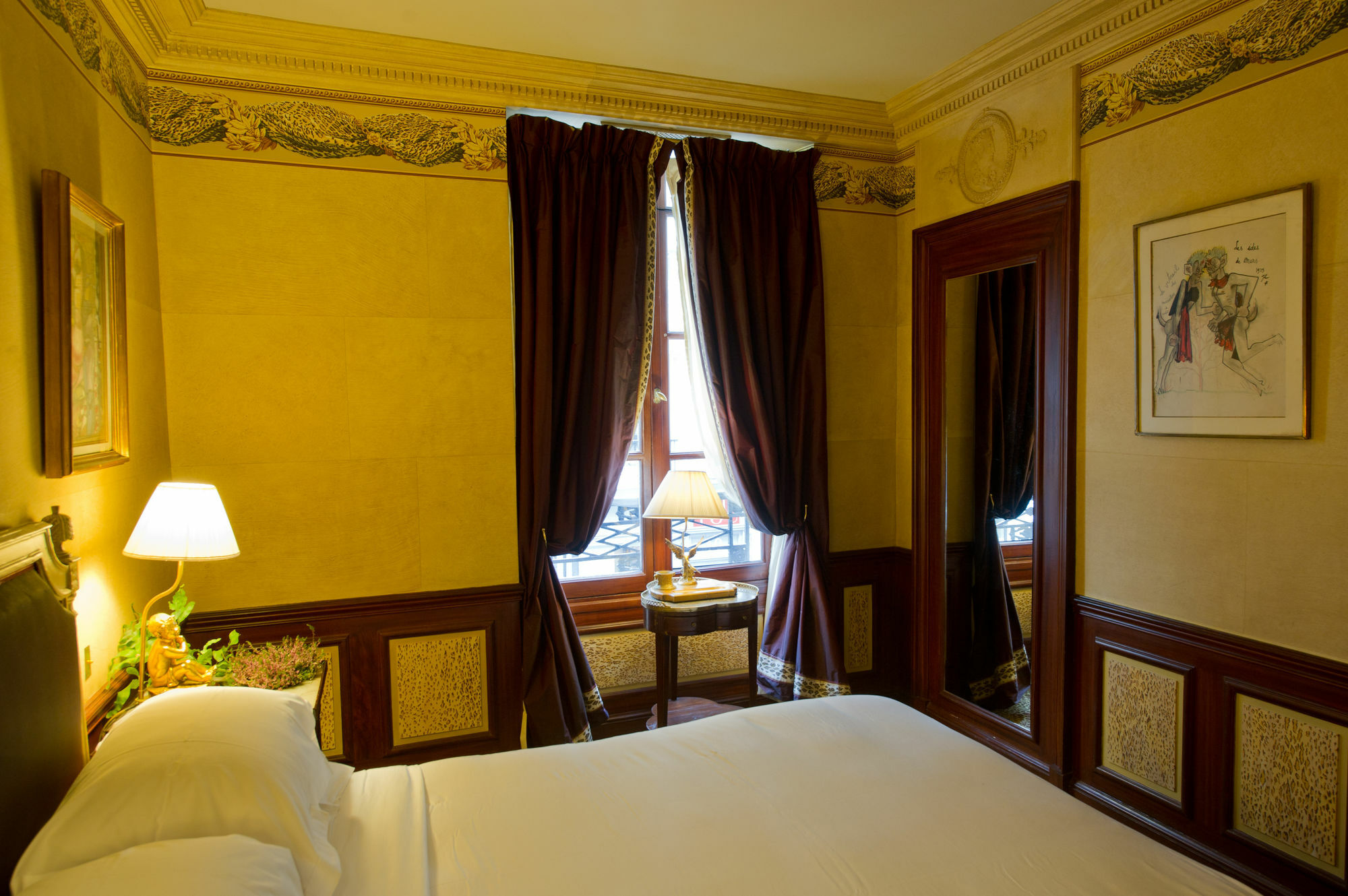 Hotel L'hotel 5*